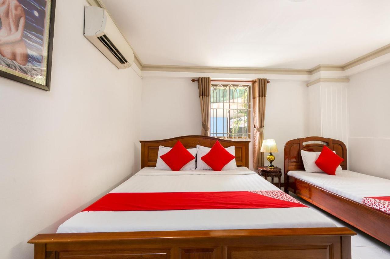 Madam Cuc Hotel